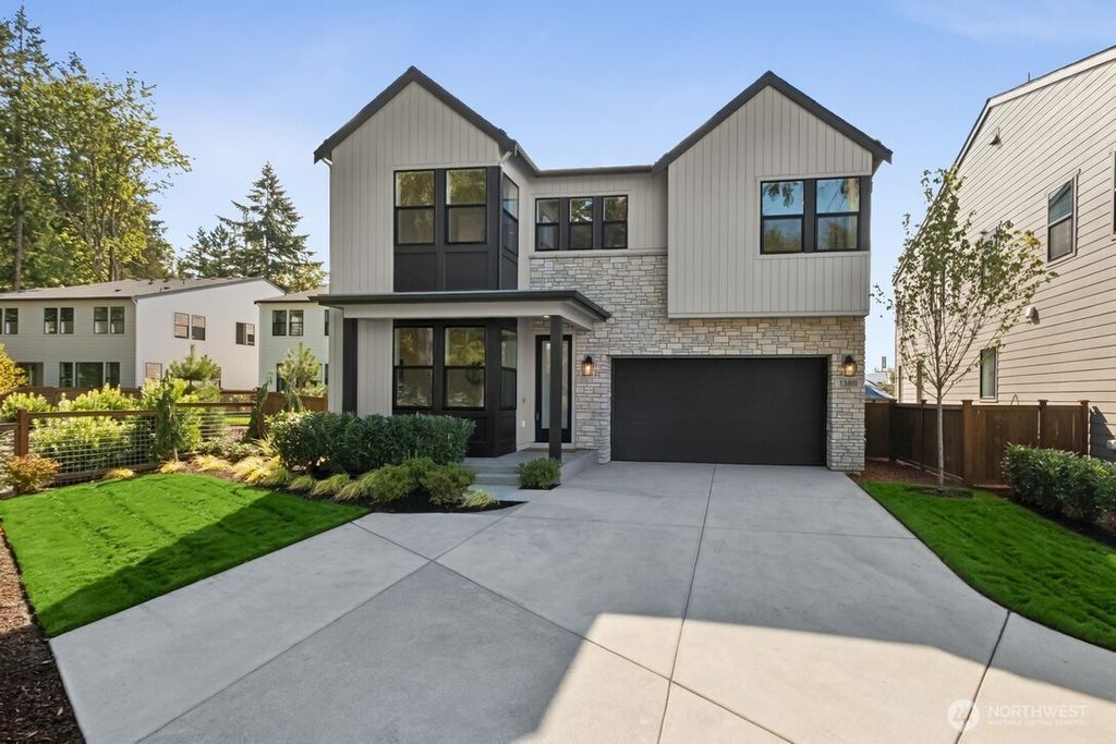 Photo of 13811 SE 84th Street #20, Newcastle, WA 98059 (MLS # 2333480)