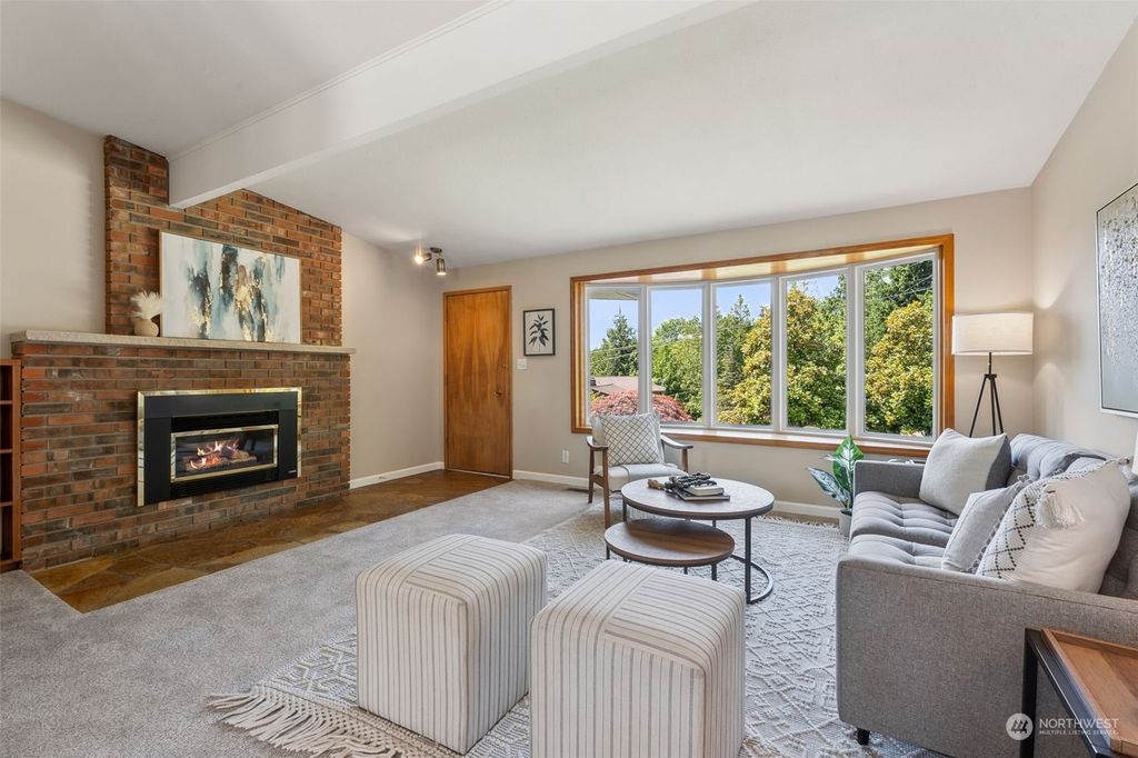 Photo of 17478 7th Avenue SW, Normandy Park, WA 98166 (MLS # 2258294)