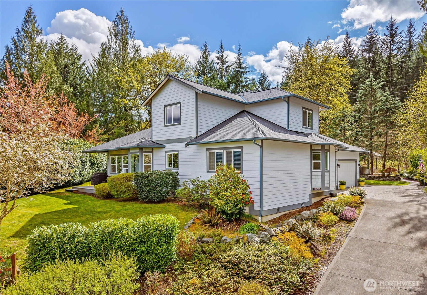 10310 195TH Street NE