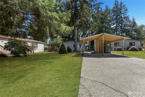 A home in Spanaway