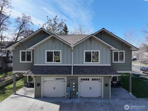 Photo of 218 E Whitman Drive, College Place, WA 99324 (MLS # 2537823)