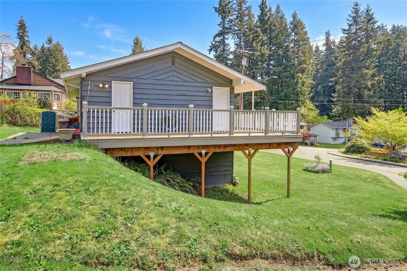 17810 Olympic View Drive