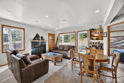 Photo of 223 Hyak Drive E #609, Snoqualmie Pass, WA 98068 (MLS # 2593411)