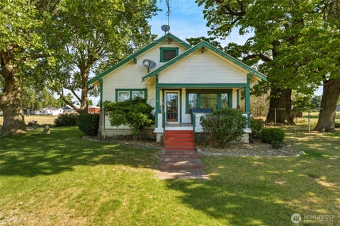 Photo of 659 S Gose Street, Walla Walla, WA 99362 (MLS # 2559618)