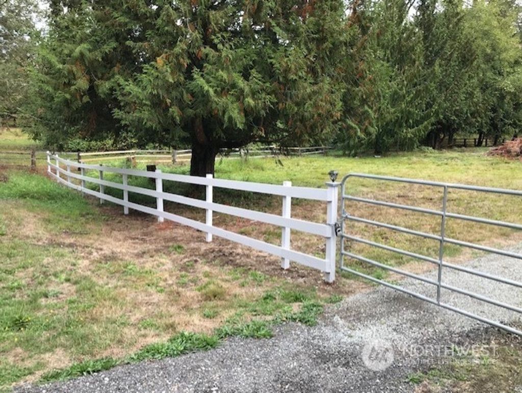 Photo of 12921 251st Avenue SE, Monroe, WA 98272 (MLS # 2166757)