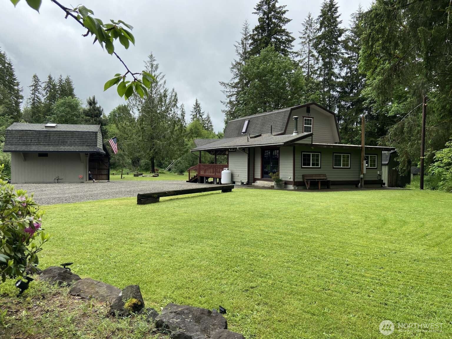 621 W Satsop Maple Glen