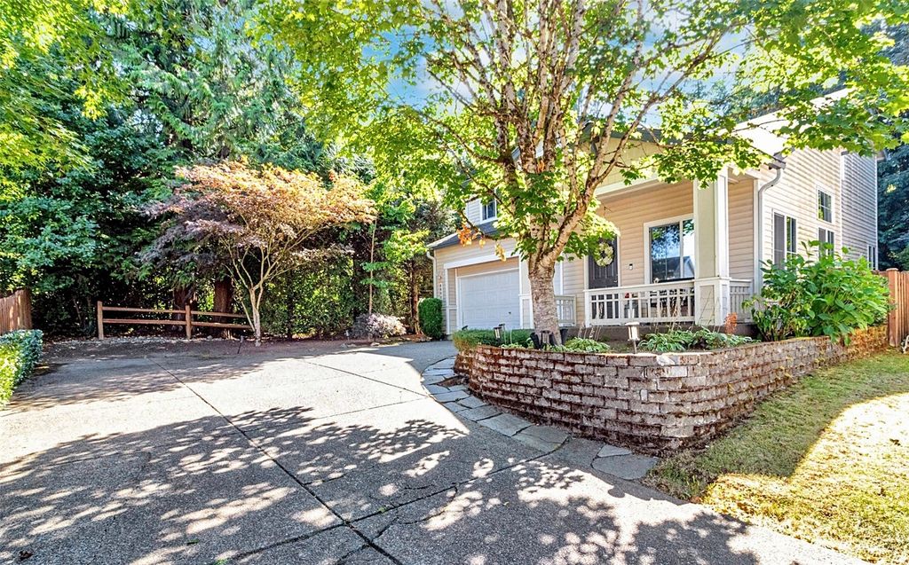 Photo of 6605 130th Place SE, Snohomish, WA 98296 (MLS # 1994256)