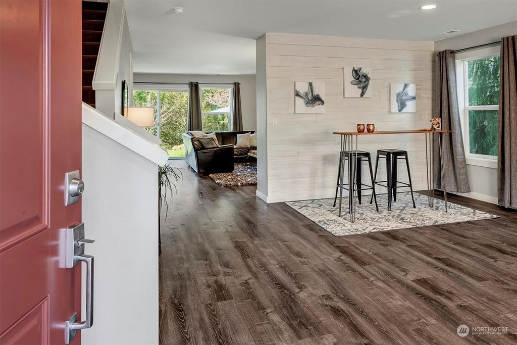 Photo of 6329 Silent Creek Avenue SE, Snoqualmie, WA 98065 (MLS # 2213758)