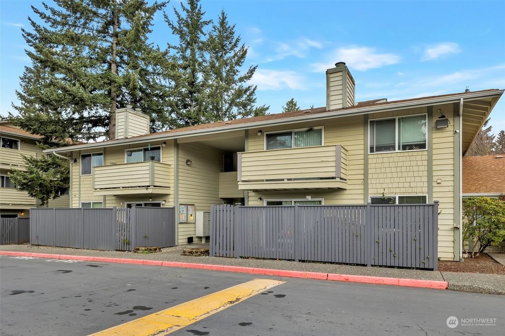 Photo of 1150 Sunset Boulevard NE #118, Renton, WA 98056 (MLS # 2215593)