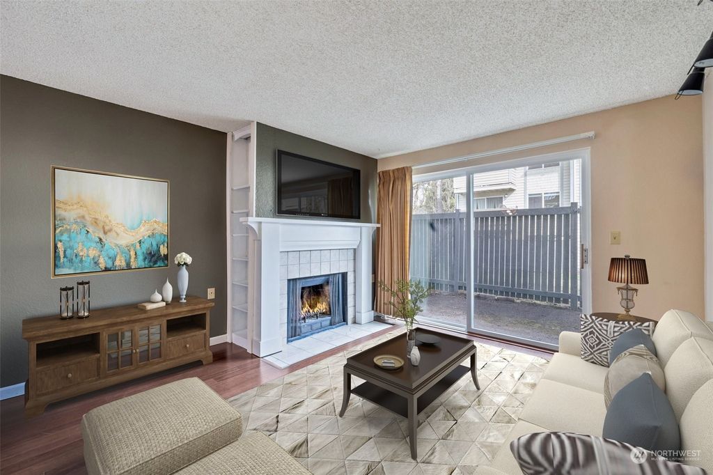 Photo of 1150 Sunset Boulevard NE #118, Renton, WA 98056 (MLS # 2215593)