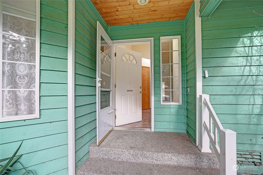 Photo of 8605 157th Place NW, Stanwood, WA 98292 (MLS # 2029937)