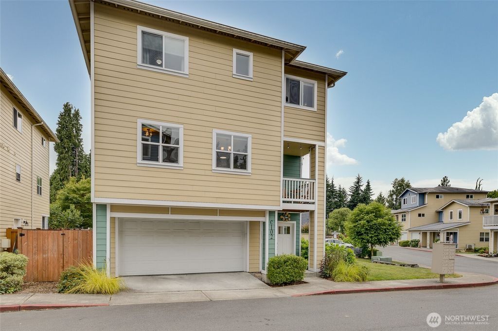 Photo of 1017 W Main Street #C102, Monroe, WA 98272 (MLS # 2479079)