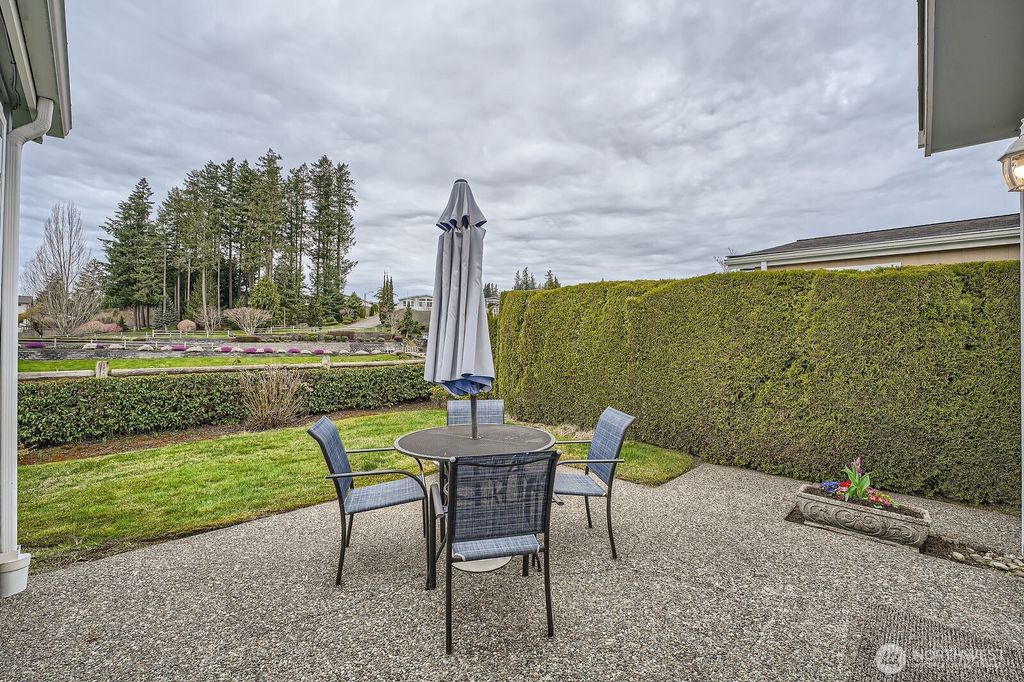 Photo of 27431 219th Place SE #12, Maple Valley, WA 98038 (MLS # 2348444)