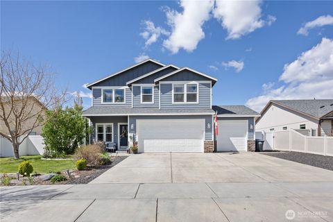 Photo of 1206 NE Fairway Drive, Moses Lake, WA 98837 (MLS # 2507692)