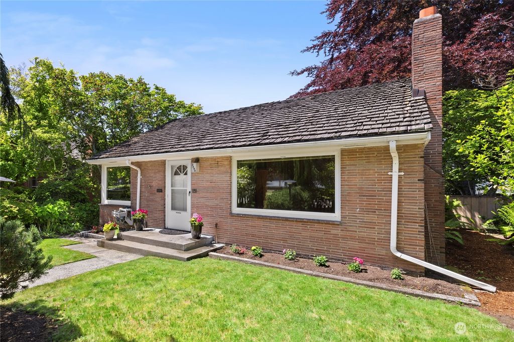 Photo of 2649 45th Avenue SW, Seattle, WA 98116 (MLS # 2244568)