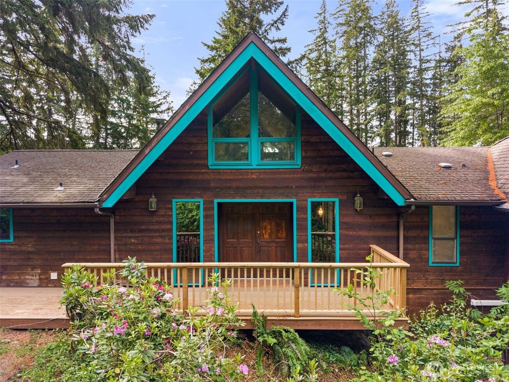Photo of 4642 Oyster Bay Road NW, Olympia, WA 98502 (MLS # 2531967)