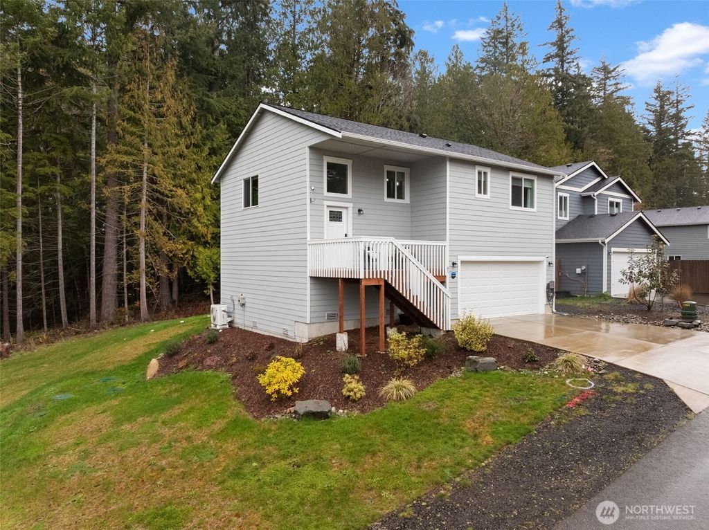 Photo of 61 E Ellinor Peak Place, Belfair, WA 98528 (MLS # 2489755)