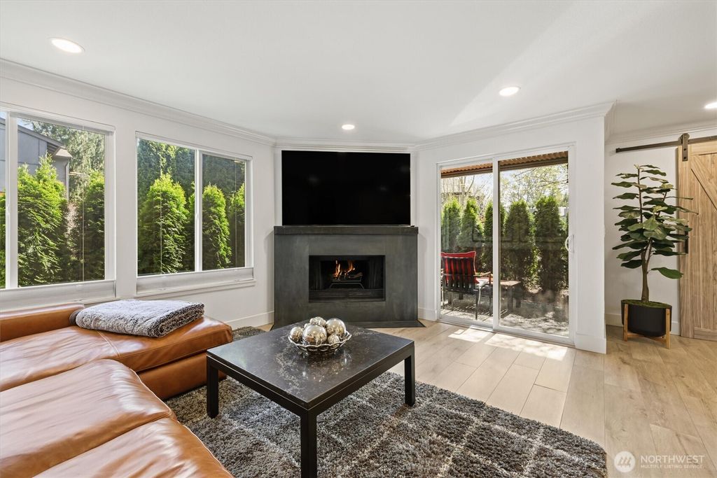 Photo of 10813 NE 147th Lane #N102, Bothell, WA 98011 (MLS # 2513525)