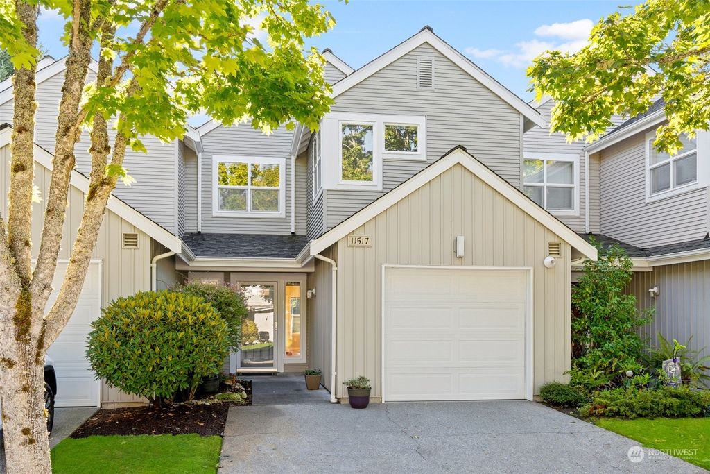 Photo of 11517 Pine Court, Mukilteo, WA 98275 (MLS # 2162450)