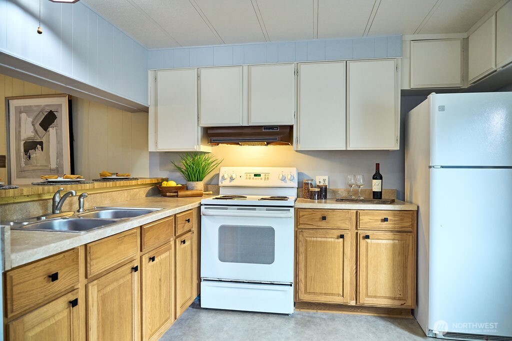 23121 Edmonds Way 28