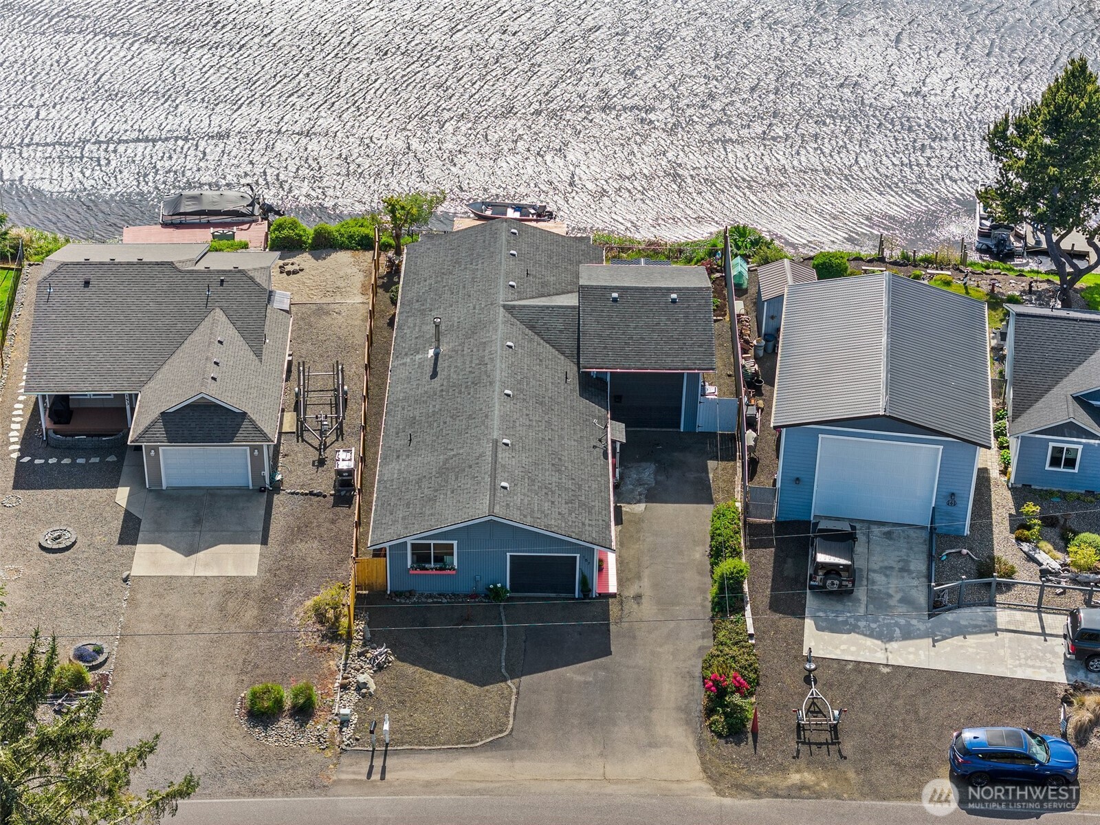 157 Canal Drive NE
