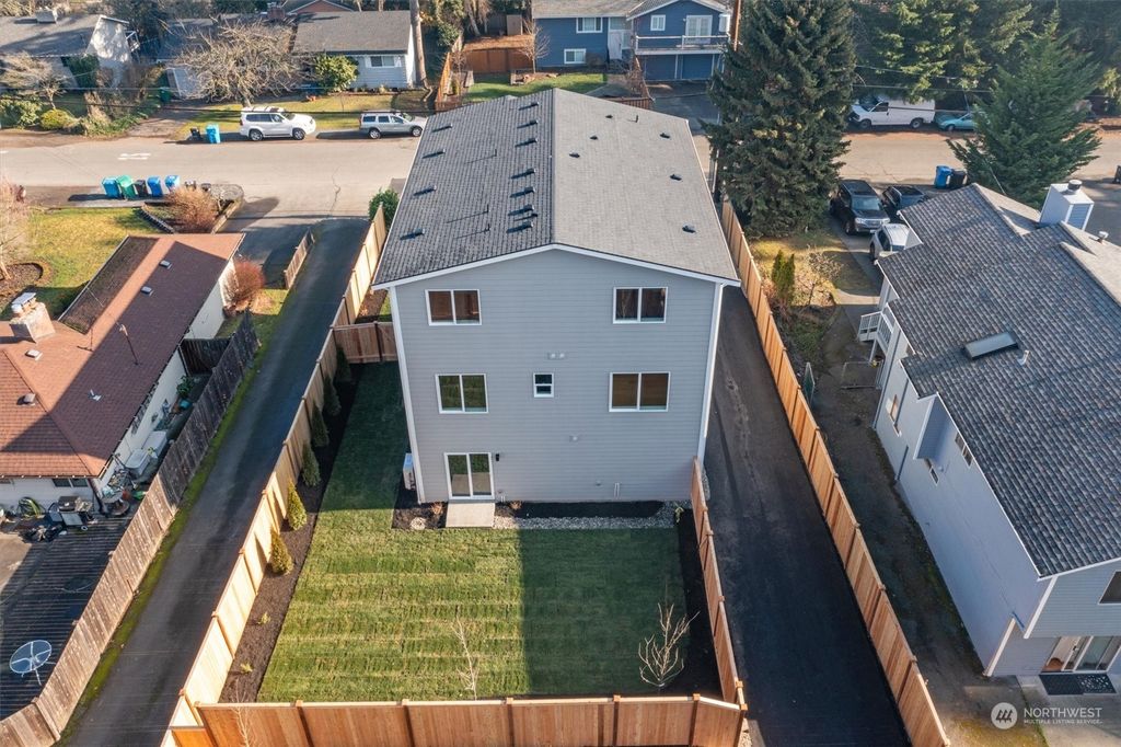 Photo of 17825 Wallingford Avenue N #C, Shoreline, WA 98133 (MLS # 2330695)