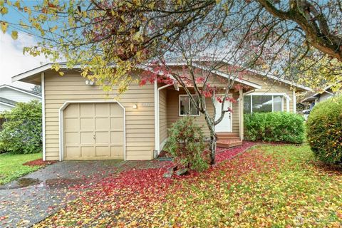 Photo of 2312 117th Place SW, Everett, WA 98204 (MLS # 2456361)