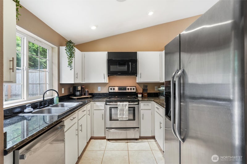 22926 SE 280th Place