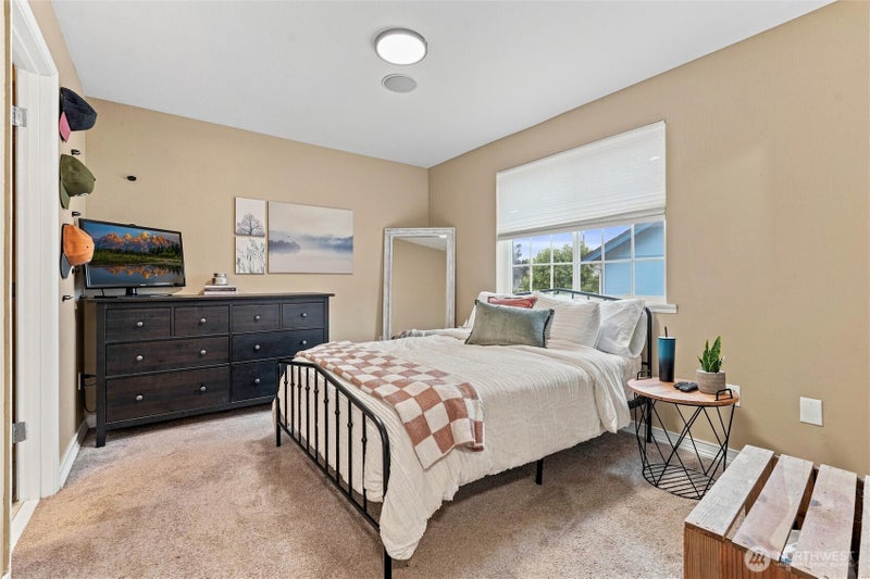 22926 SE 280th Place