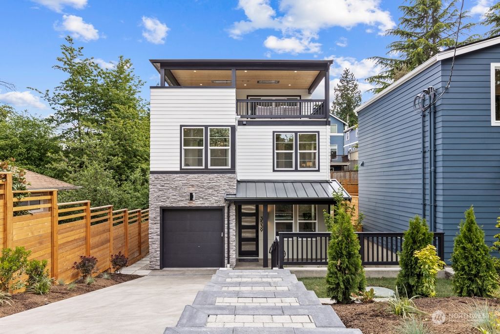 Photo of 3539 NE 93rd Street, Seattle, WA 98115 (MLS # 2075253)