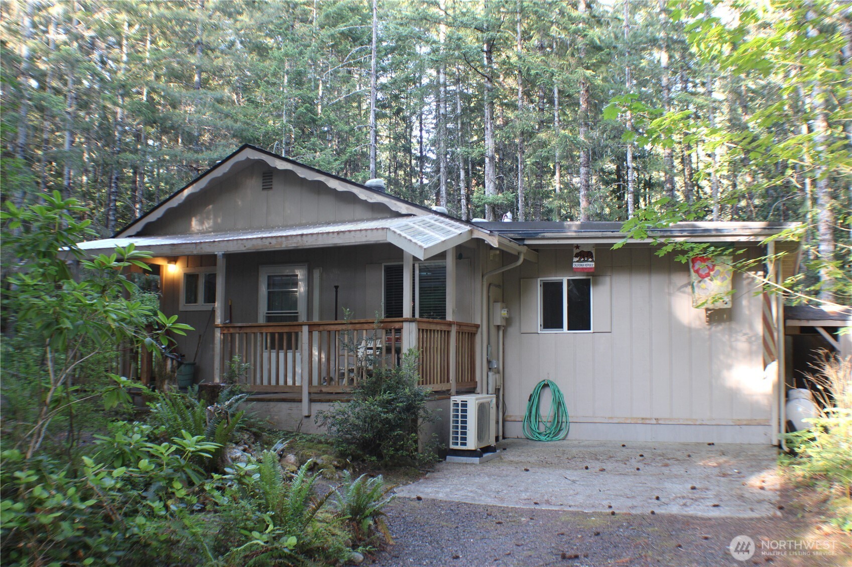 33 N Dow Mountain Place