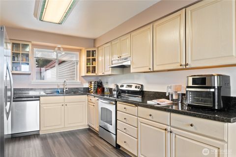 8516 196th Street SW Unit 302, Edmonds, WA 98026 - MLS#: 2316770