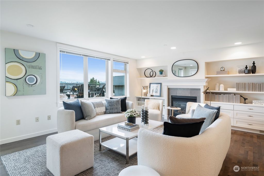 Photo of 1909 10th Avenue W #402, Seattle, WA 98119 (MLS # 2325408)