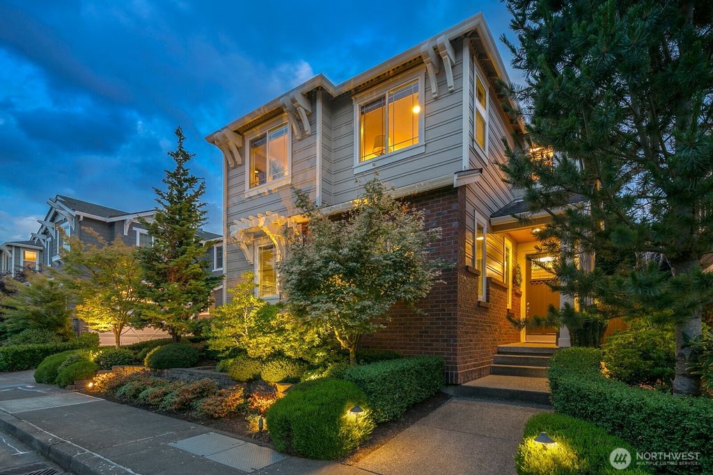 Photo of 3913 W Briarcliff Lane, Seattle, WA 98199 (MLS # 2400526)