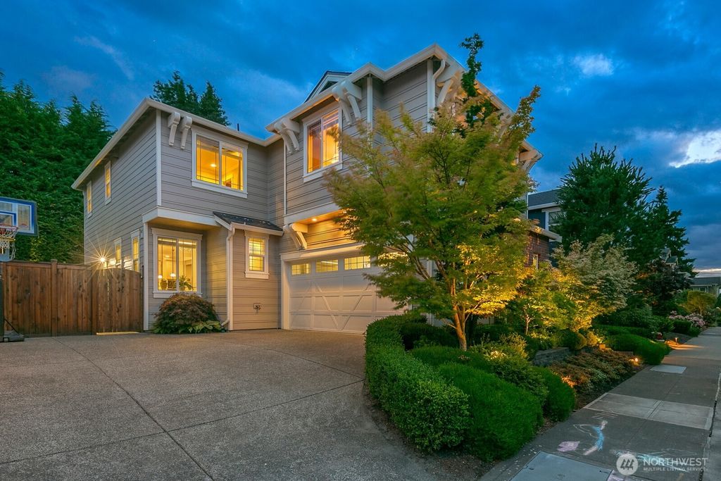Photo of 3913 W Briarcliff Lane, Seattle, WA 98199 (MLS # 2400526)