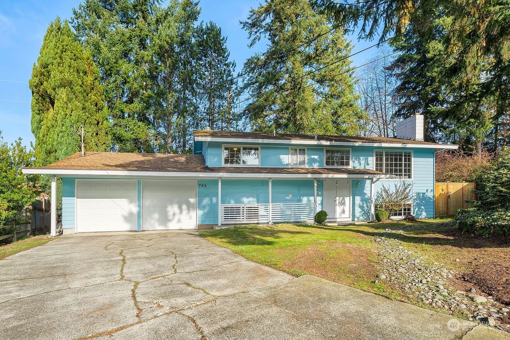 Photo of 765 154th Place NE, Bellevue, WA 98007 (MLS # 2182773)