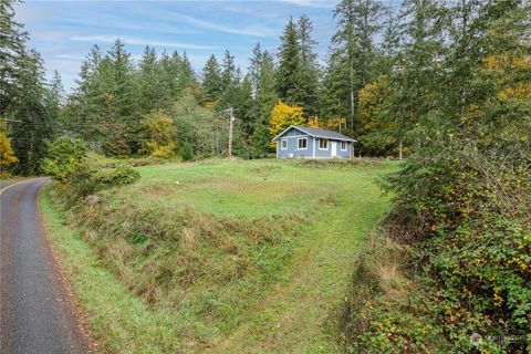161 Oak Street Quilcene WA 98376