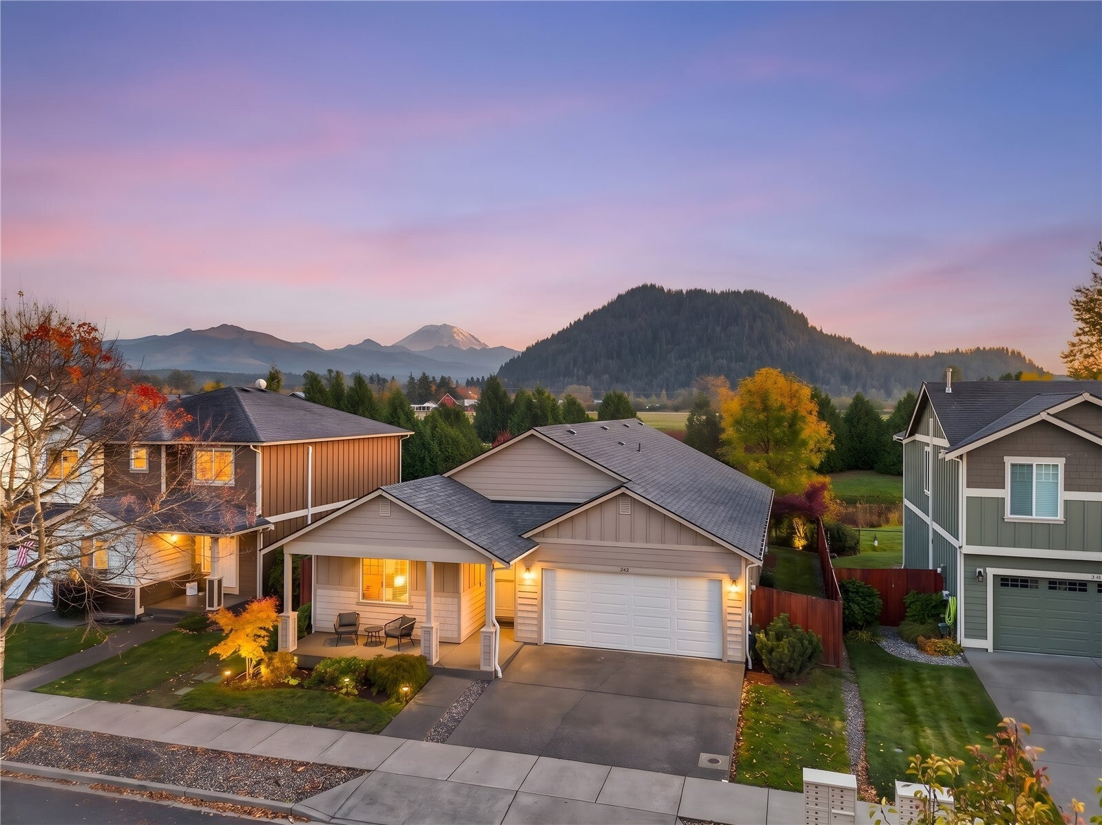 242 Riggs Drive E