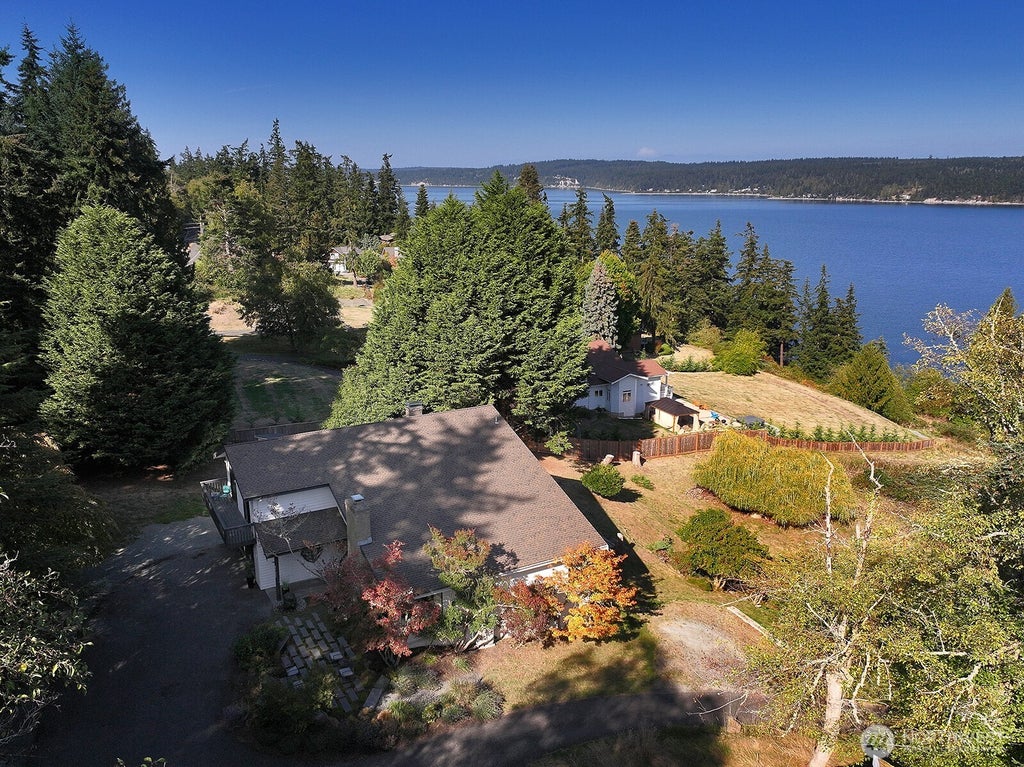 Photo of 4721 Honeymoon Bay Road, Freeland, WA 98249 (MLS # 2584191)