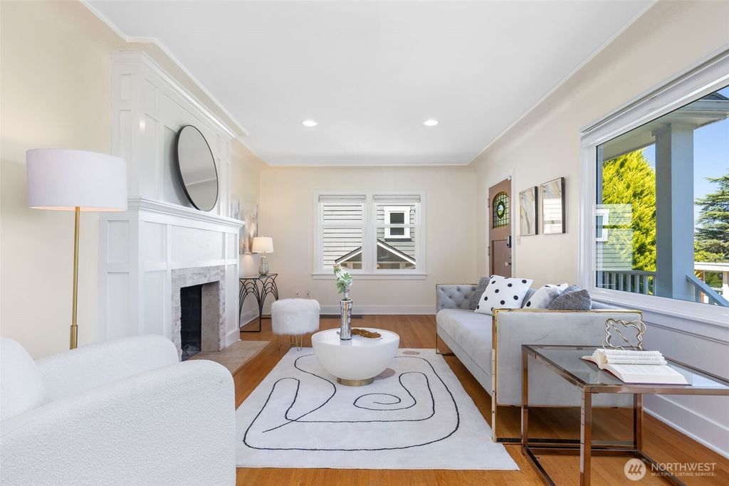 Photo of 6303 Evanston Avenue N, Seattle, WA 98103 (MLS # 2407008)