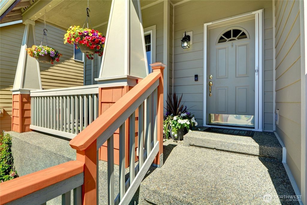 Photo of 4305 136th Street SE, Mill Creek, WA 98012 (MLS # 2479817)