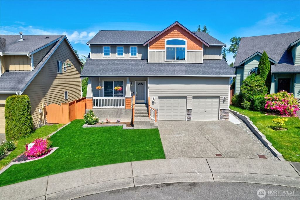 Photo of 4305 136th Street SE, Mill Creek, WA 98012 (MLS # 2479817)