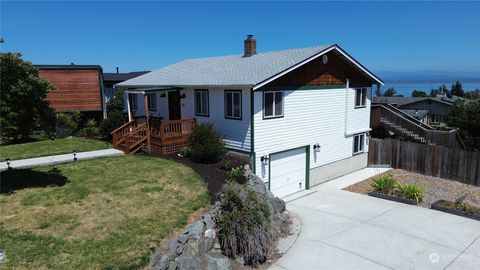 A home in Camano Island