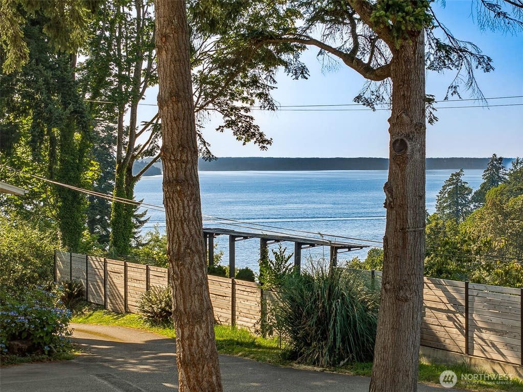 Photo of 25657 Marine View Drive S, Des Moines, WA 98198 (MLS # 2565680)