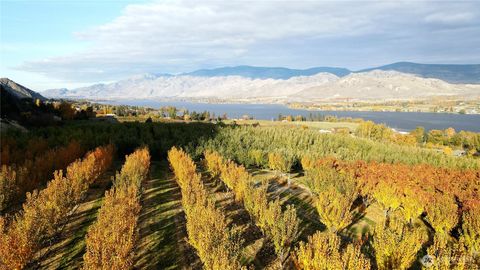 Photo of 1 Tom Dull Road, Oroville, WA 98844 (MLS # 2457321)