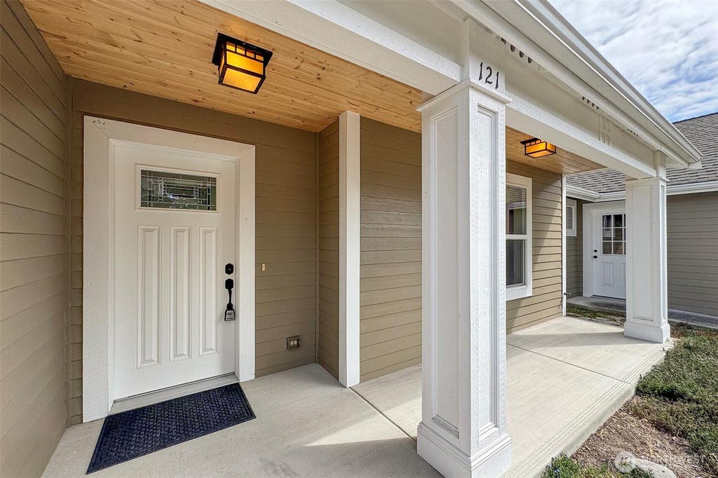 Photo of 121 Broadmoor Street, Sequim, WA 98382 (MLS # 2563672)