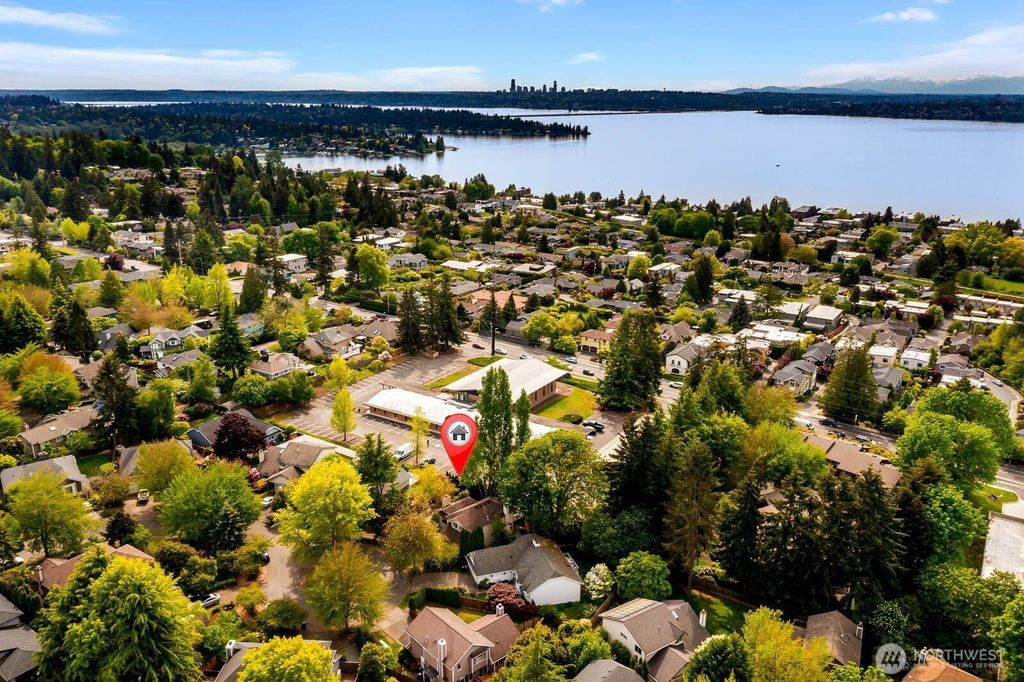 Photo of 10825 NE 64th Street, Kirkland, WA 98033 (MLS # 2373520)