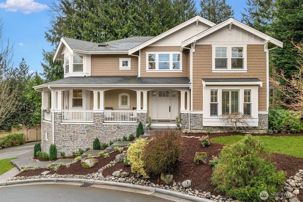 Photo of 1262 173rd Avenue NE, Bellevue, WA 98008 (MLS # 2486125)