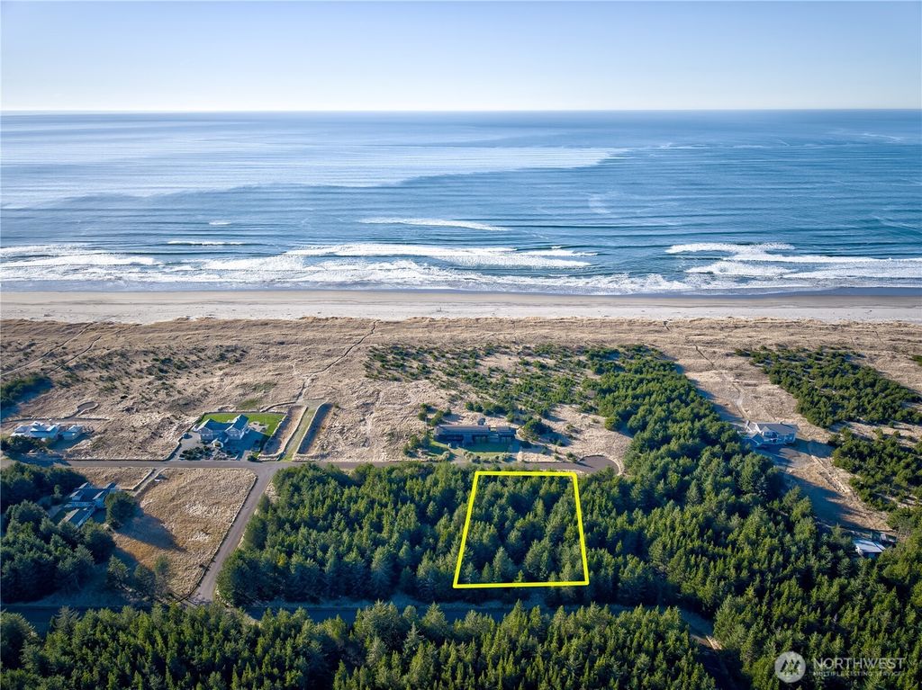 Photo of 15706 J Place, Long Beach, WA 98631 (MLS # 2471369)