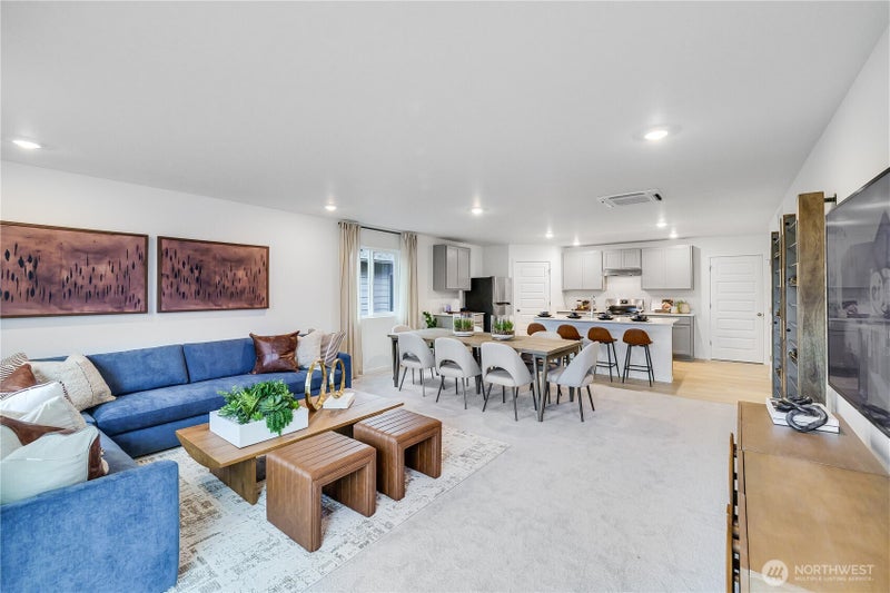 45 Moonshadow Lane